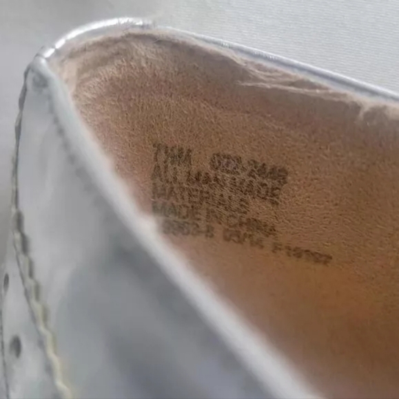 Arizona Jean Co. | Oxford Metallic lace-up dress shoes Size 7.5 - Picture 8 of 8